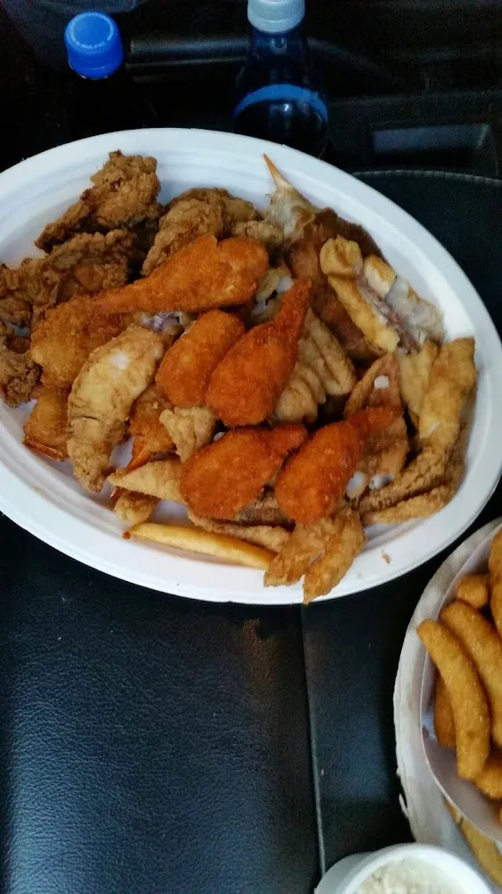 Clam Strips Tray
